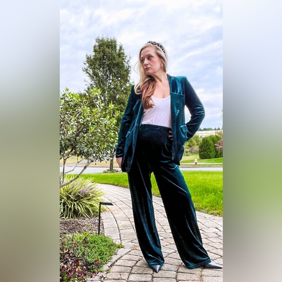 Meet your Posher, Megan - Picture 9 of 16